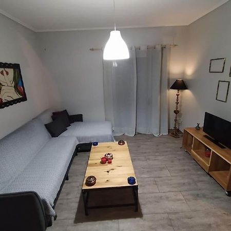 Nice& Cozy Flat 1Min From The Heart Of Athens.Wifi Εξωτερικό φωτογραφία